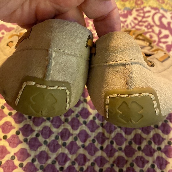 Lucky Brand 🍀 moccasins tan suede size 9. - Picture 4 of 5